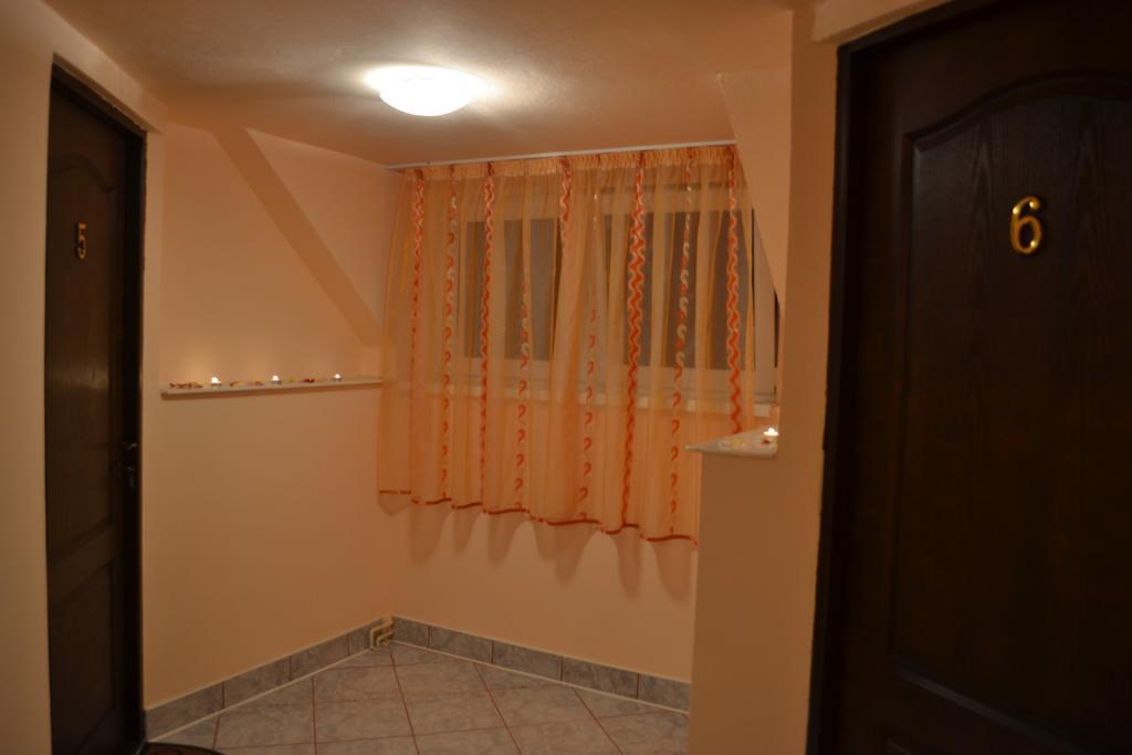 Ersa Panzio Hotel Bisericani  Esterno foto